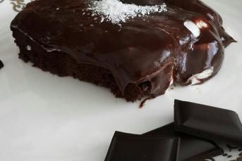 Bol Çikolatalı Ağlayan Kek