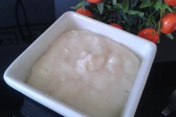 Ev Yapımı Beyaz Çikolata Sosu