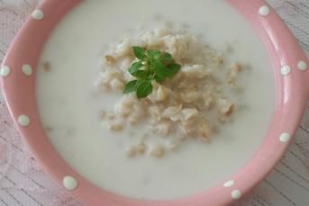 Yoğurtlu Soğuk Çorba