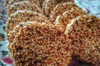 Susamlı Tuzlu Çay Kurabiyesi