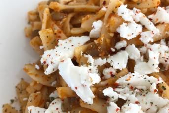 Peynirli Mercimekli Erişte