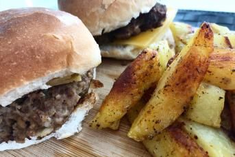 Ev Yapımı Hamburger Tarifi