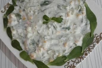 Yoğurtlu Semizotu Salatası (Aşama Aşama Anlatım)