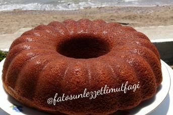 Çikolata Parçalı Pamuk Kek