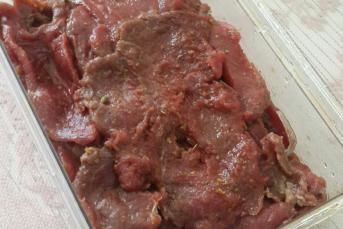 Et Marinesi (Zeytinyağı Ve Baharatlar İle)