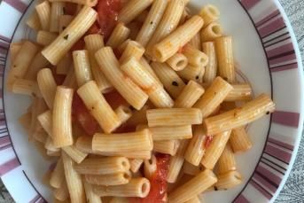 Nefis Domates Soslu Makarna