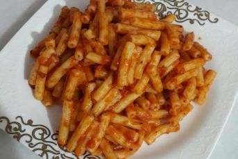 Kekikli Düdük Makarna