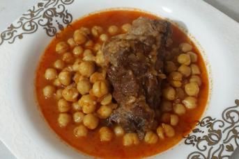 Kaburgalı Nohut Yemeği