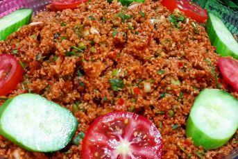 Bol Baharatlı Bol Sebzeli Kısır