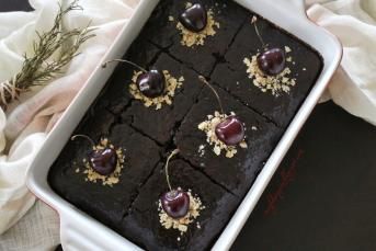 Fıstık Ezmeli Islak Kek