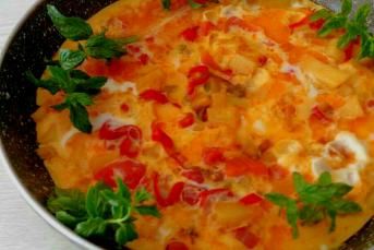 Sebzeli Yumurta Tarifi