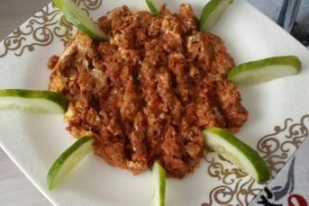 Kıymalı Yumurta Tarifi