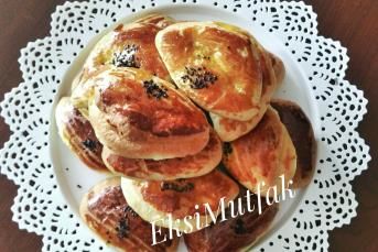 Peynirli Poğaça (Mayalı)