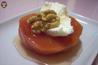 Fırında Zencefilli Armut Tatlısı