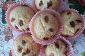 Limonlu Üzümlü Muffin