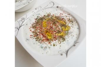 Semizotlu Salatalıklı Cacık