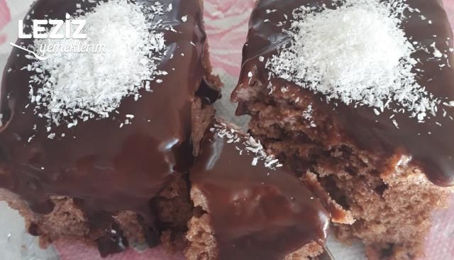 Çikolata Soslu Islak Kek ( Ev Yapımı) Leziz Yemeklerim
