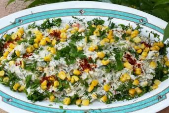 Yoğurtlu Kabak Kabuğu Salatası