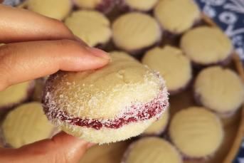 Marmelatlı Pastane Kurabiyesi