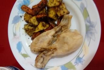 Fırında Soslu Patates Havuç Ve Baget