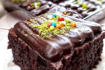 Islak Kek (Pastane Usulü)