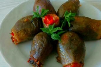 Mor Patlıcan Dolması