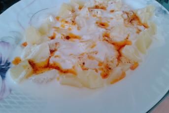 Haşlanmış Patates Yoğurtlaması