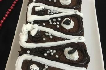 Kahveli Islak Kek Nasıl Yapılır