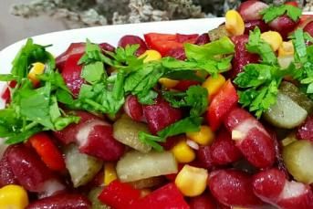 Meksika Fasulyeli Salata