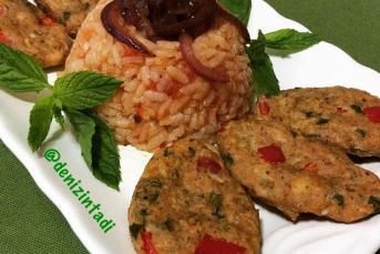 Kırmızı Biberli Tavuk Köfte