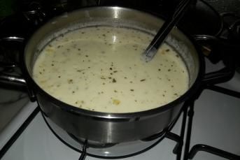 Bol Malzemeli Yoğurt Çorbası