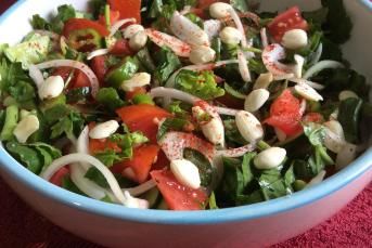 Rokalı Bademli Salata