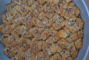 Bademli Üçgen Tatlı