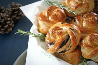 Şeritli Burma Poğaça