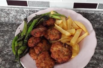 Tavuk Köftesi