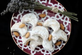 Nefis Kavala Kurabiyesi