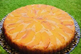 Şeftalili Alt Üst Kek