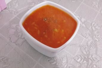 Domatesli Şehriyeli Çorba