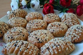 Bayram Kömbesi (İster Mayalı, İster Kabartma Tozlu)