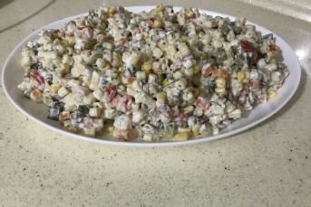 Bol Malzemeli Makarna Salatası