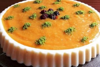 Şeftali Soslu Muhallebi