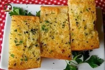 Sarımsaklı Ekmek