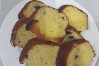 Muz Pudingli (Bayatlamayan) Kek