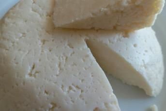 Evde Peynir Nasıl Yapılır