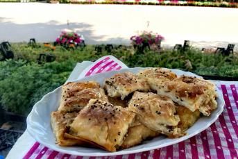 Sodalı Kıymalı Börek