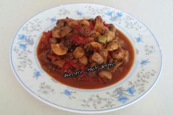 Kıymalı Mantar Yemeği