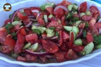 Domates Salatası