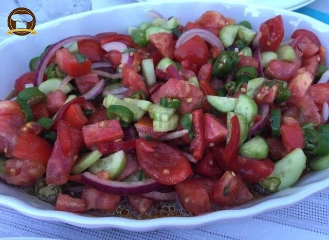 Domates Salatası