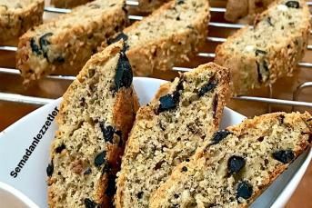 Tuzlu Biscoti