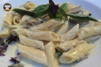 Mantarlı Kremalı Makarna